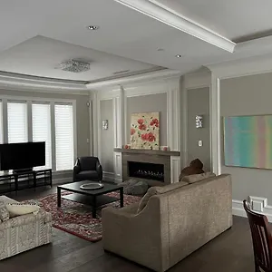 Dunbar Luxury Homestay